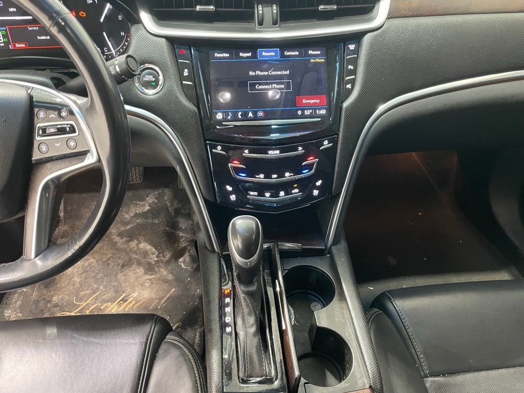 Used 2019 Cadillac XTS Luxury image 12