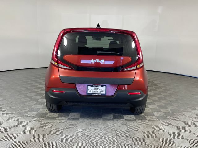 Used 2022 Kia Soul LX FWD image 22