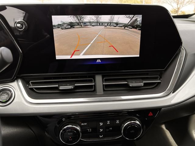 Used 2025 Chevrolet Trax LT image 18