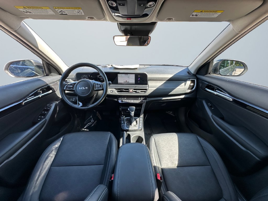 Used 2025 Kia Seltos EX AWD/4WD image 10
