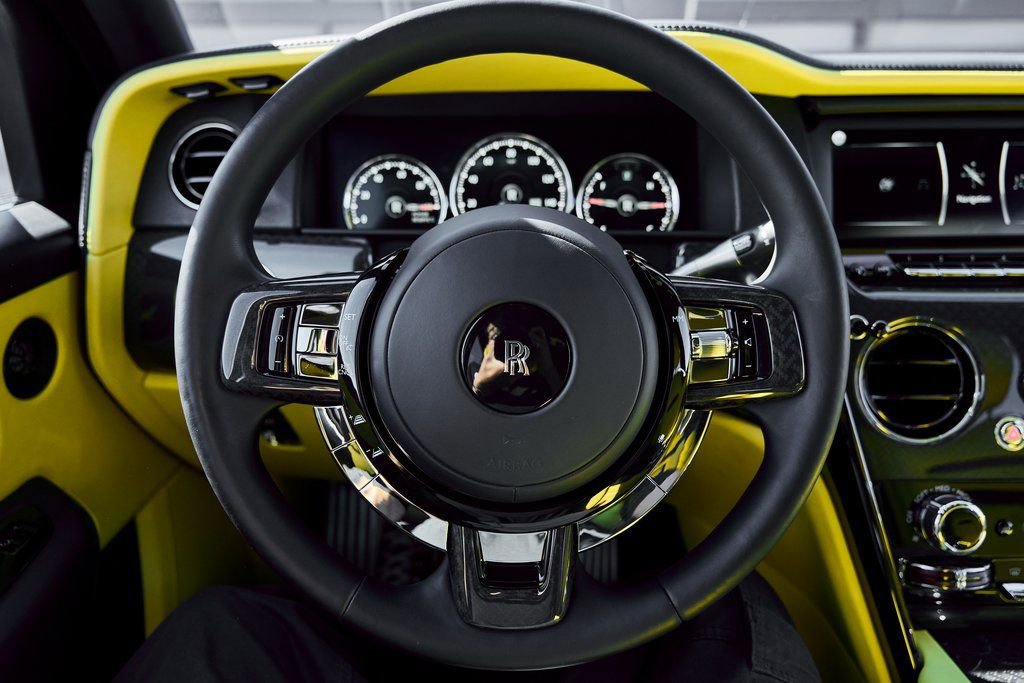 Used 2022 Rolls-Royce Cullinan Black Badge w/ Dark Exterior Package image 67