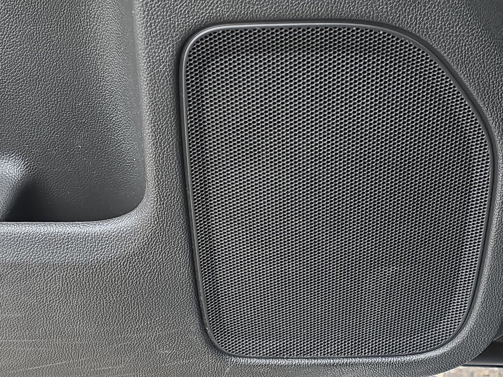 Certified 2018 Chevrolet Silverado 1500 LT w/ All Star Edition image 29