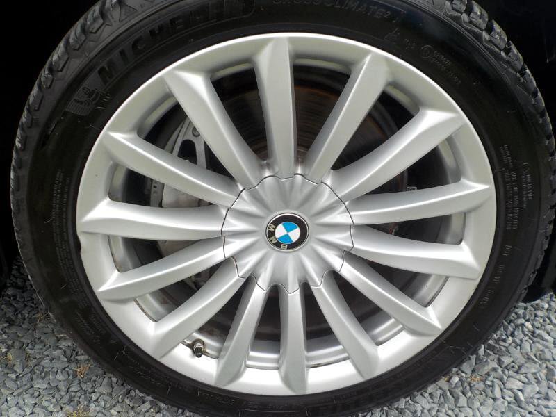 Used 2019 BMW 740i xDrive w/ Executive Package image 33