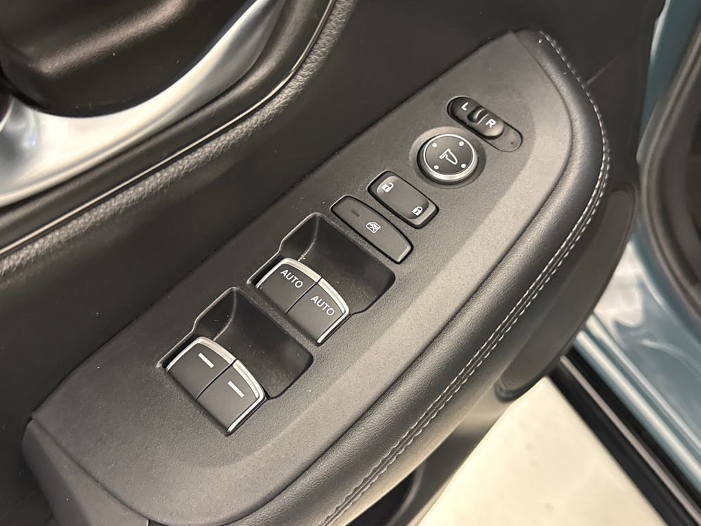 Certified 2024 Honda HR-V EX-L image 20