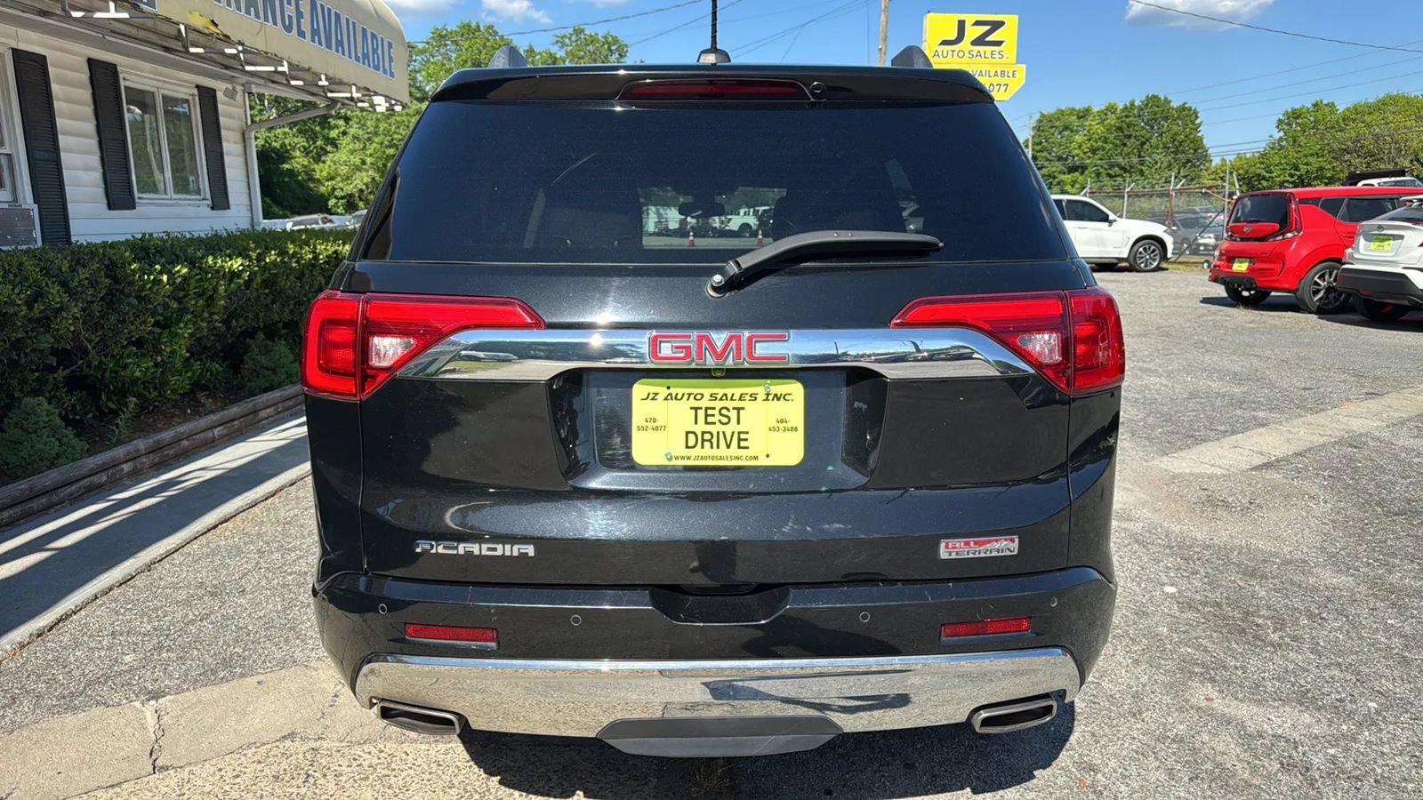 Used 2017 GMC Acadia Denali FWD image 4