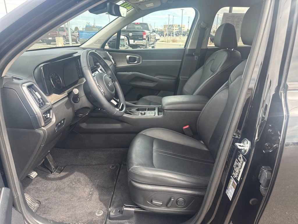 Used 2023 Kia Sorento S AWD/4WD image 26