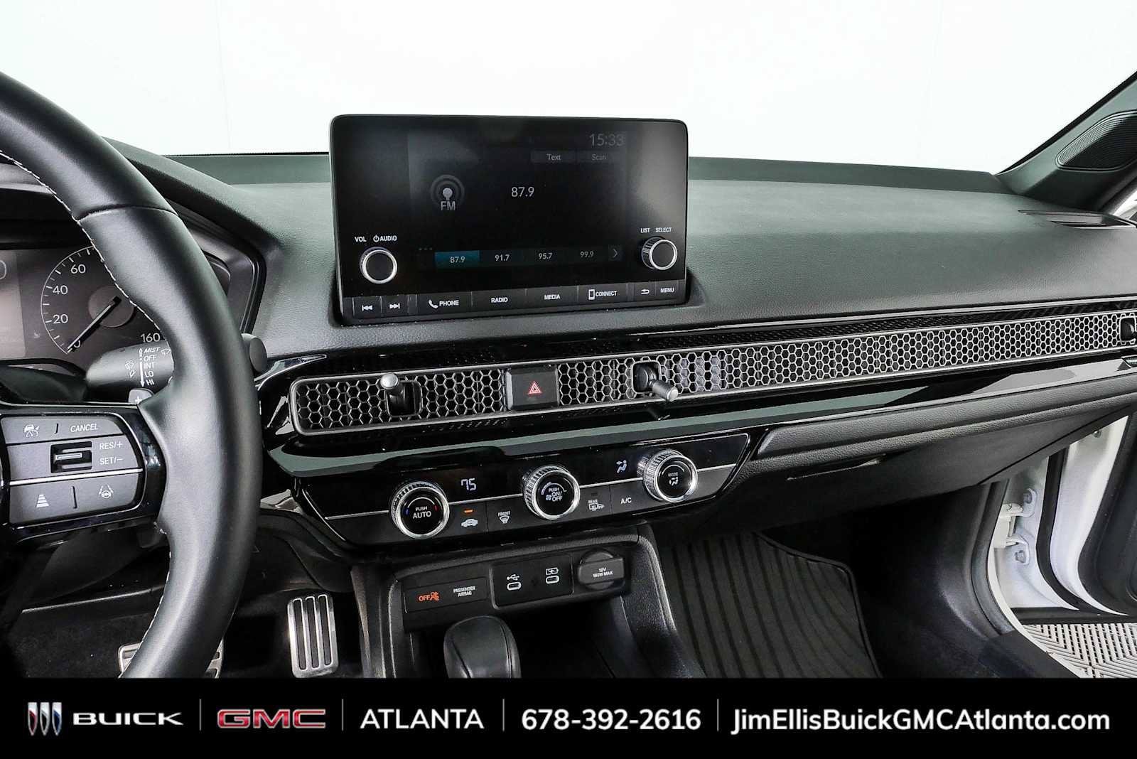 Used 2025 Honda Civic Sport image 12