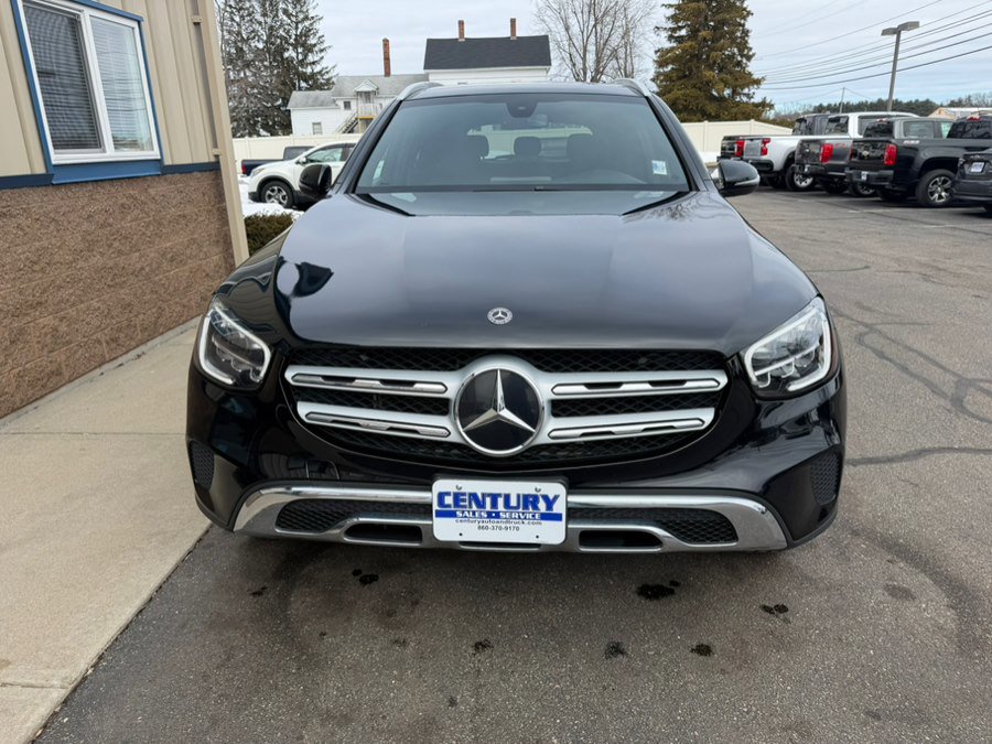 Used 2020 Mercedes-Benz GLC 300 4MATIC image 2