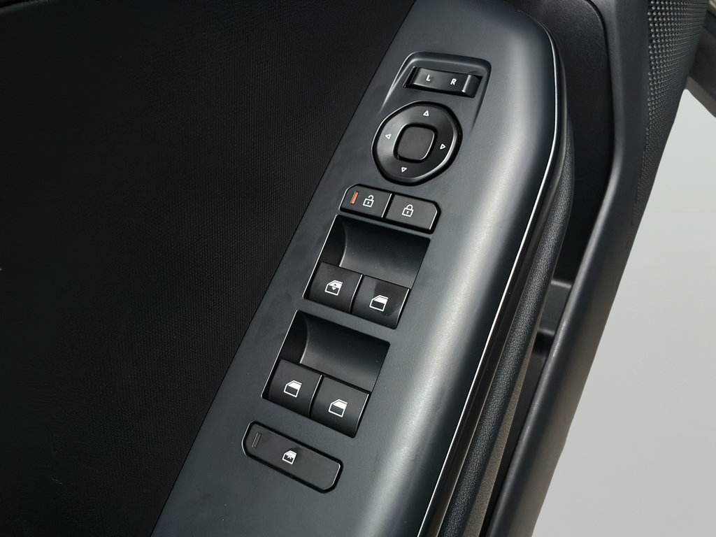 New 2026 Kia K4 FWD image 11