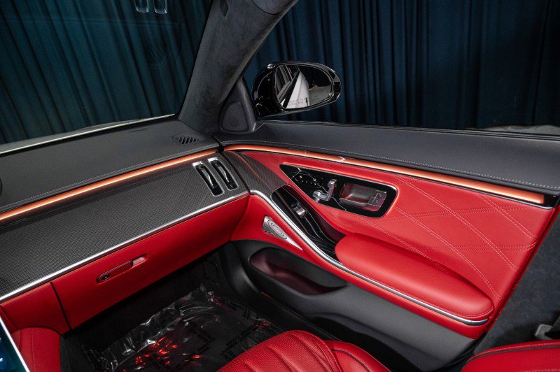 New 2026 Mercedes-Benz S 63 AMG S image 26