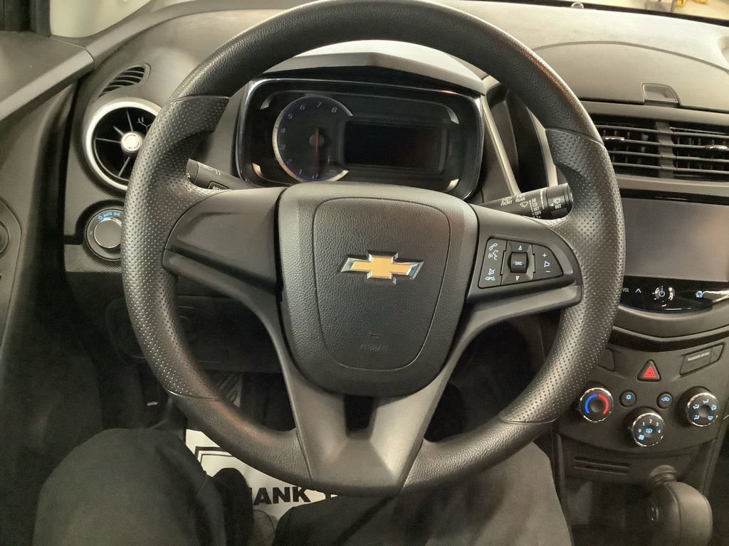 Used 2016 Chevrolet Trax LS AWD/4WD image 10