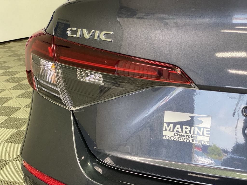 Used 2025 Honda Civic Sport image 35