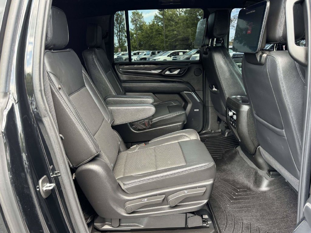 Used 2023 GMC Yukon XL Denali w/ Max Trailering Package AWD/4WD image 16