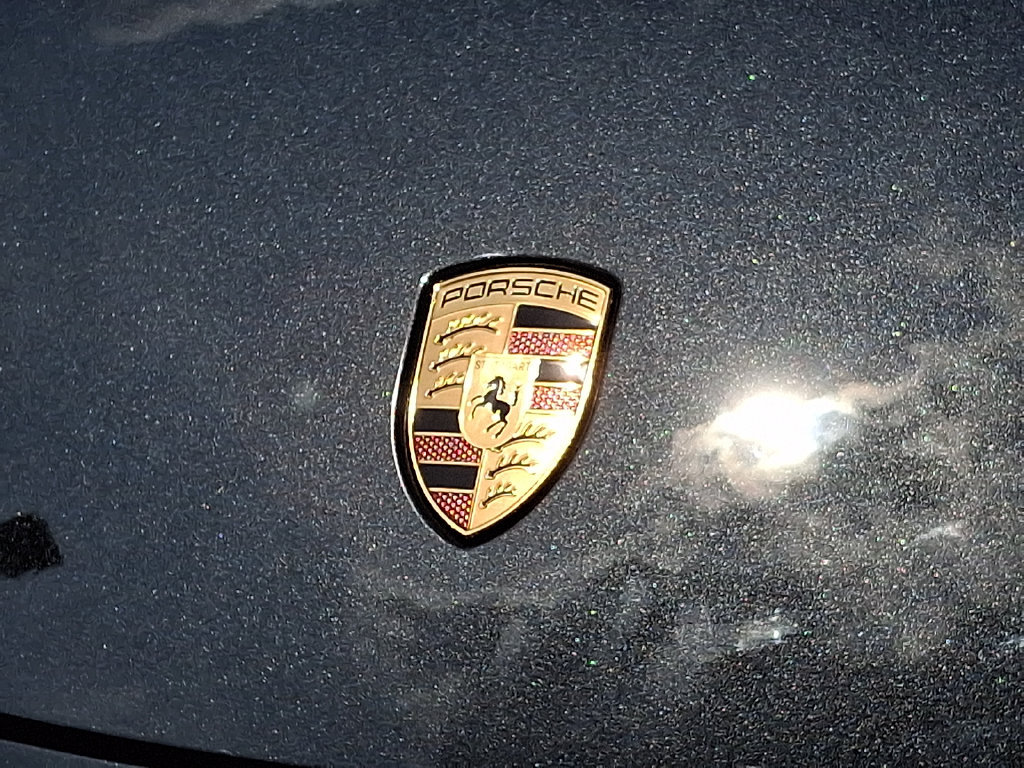 Used 2025 Porsche Macan Electric RWD image 33