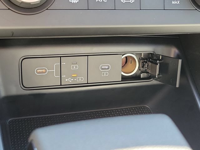 New 2027 Hyundai Santa Cruz SE FWD image 12