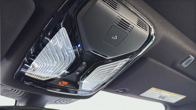 Used 2019 BMW M550i xDrive w/ Premium Package image 20