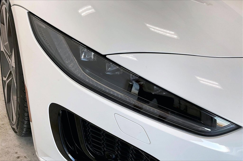 Used 2024 Jaguar F-TYPE Coupe AWD image 25