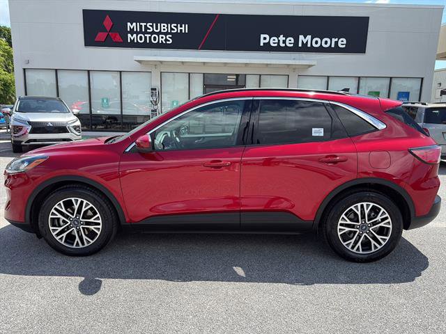 Used 2020 Ford Escape SEL FWD image 3