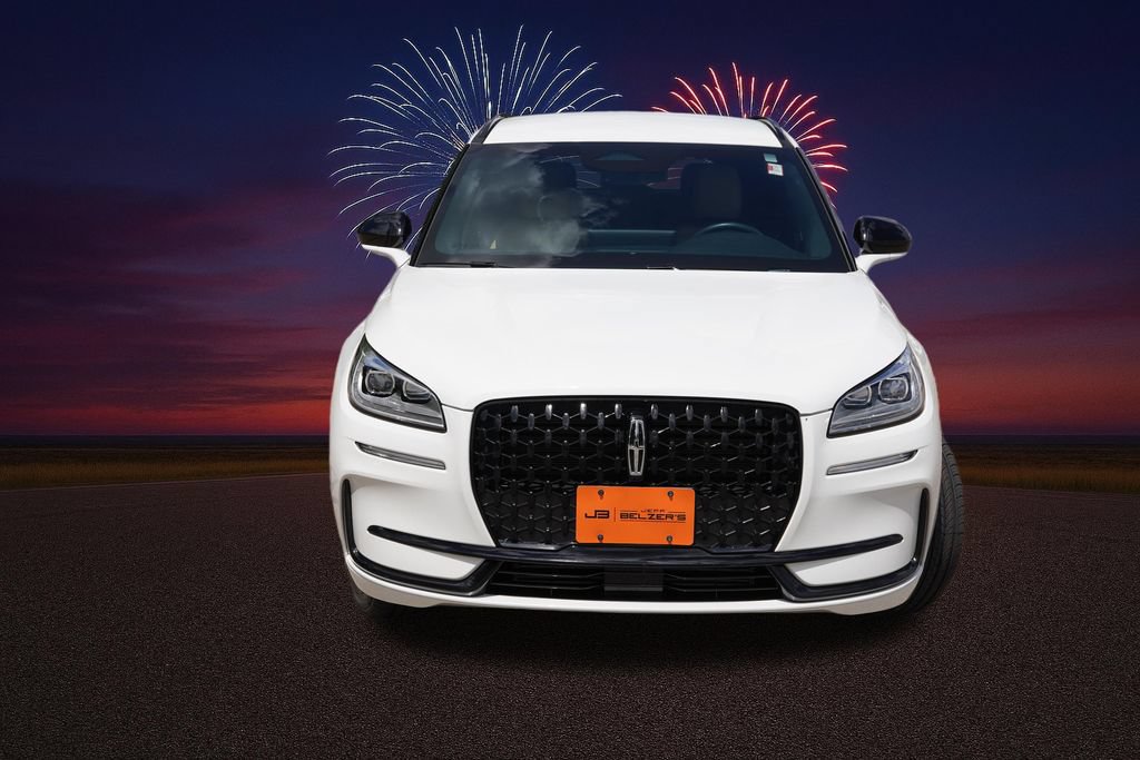 Used 2023 Lincoln Corsair Reserve w/ Jet Appearance Package AWD/4WD image 12