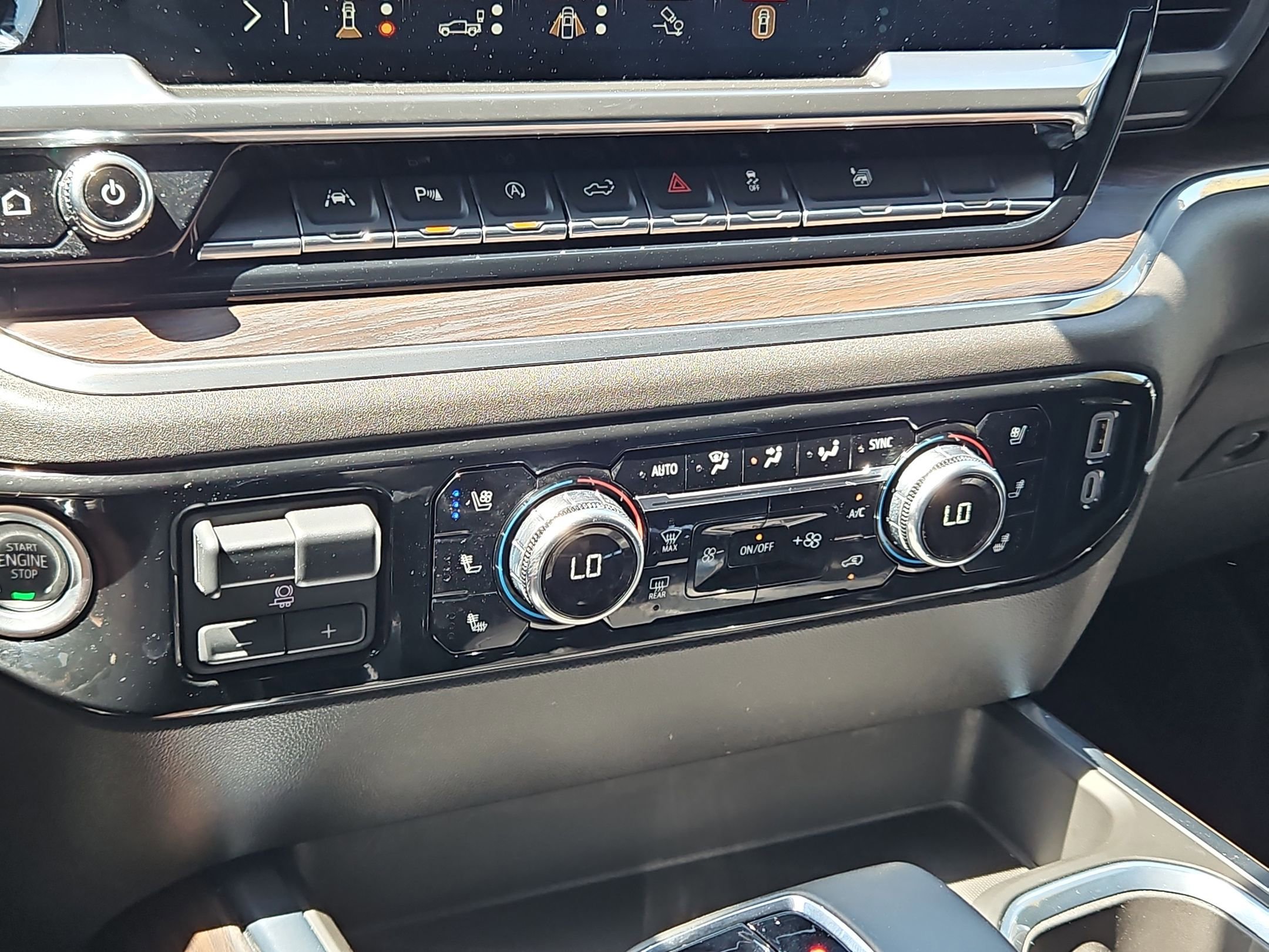 Used 2024 GMC Sierra 1500 SLT RWD image 20