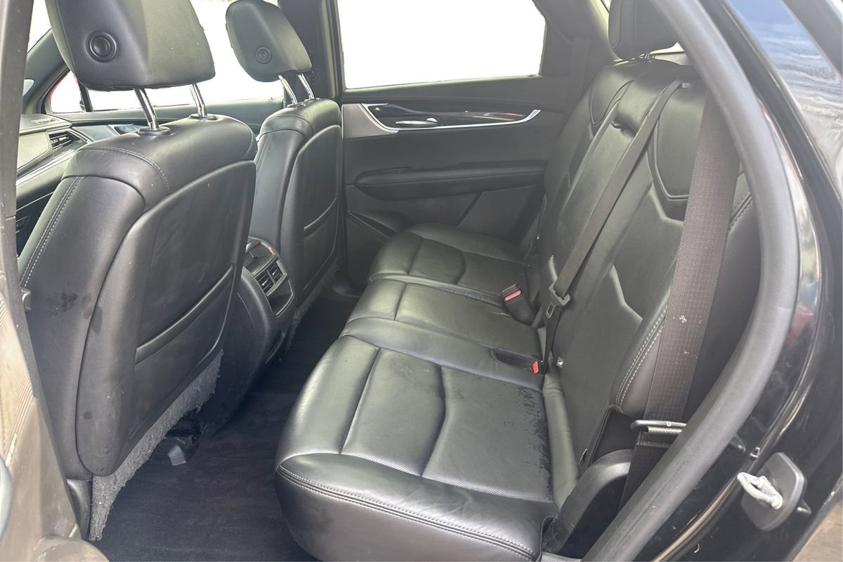 Used 2020 Cadillac XT5 Premium Luxury image 10