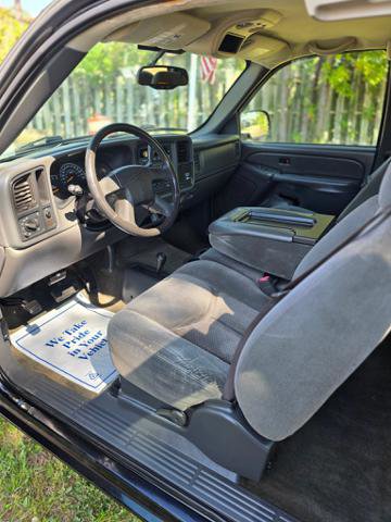 Used 2004 Chevrolet Silverado 1500 4x4 Extended Cab image 11
