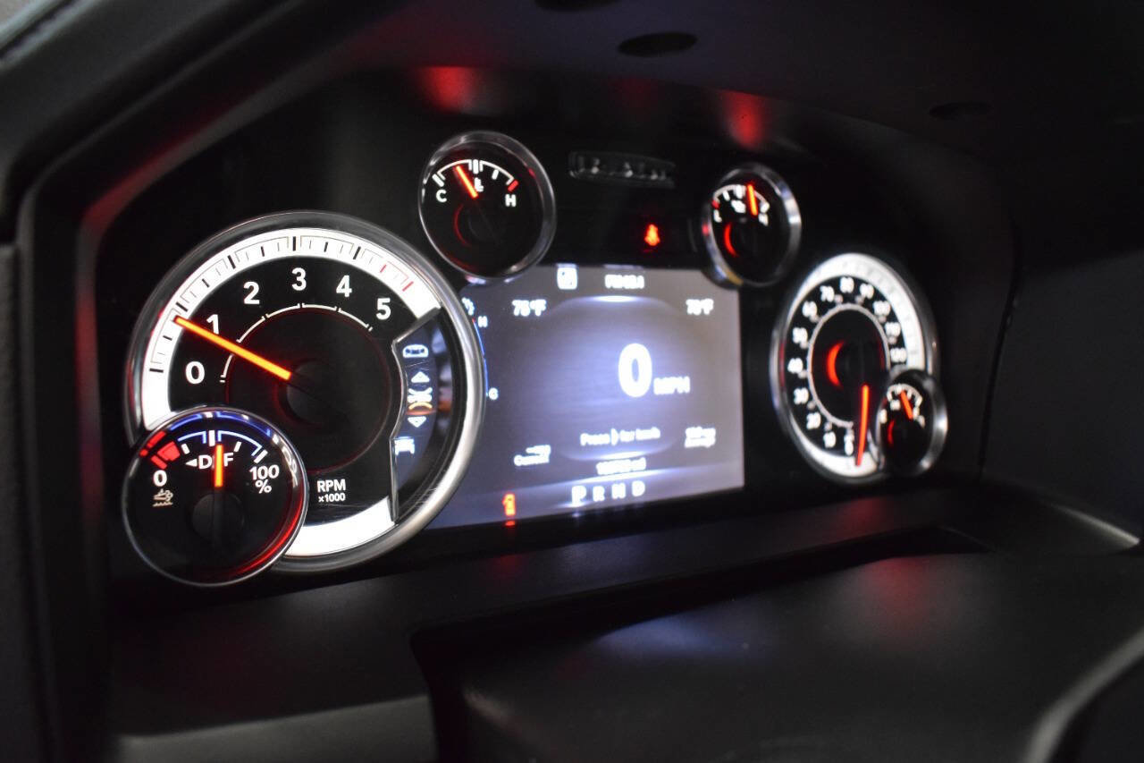 Used 2016 RAM 1500 Laramie w/ Convenience Group image 98