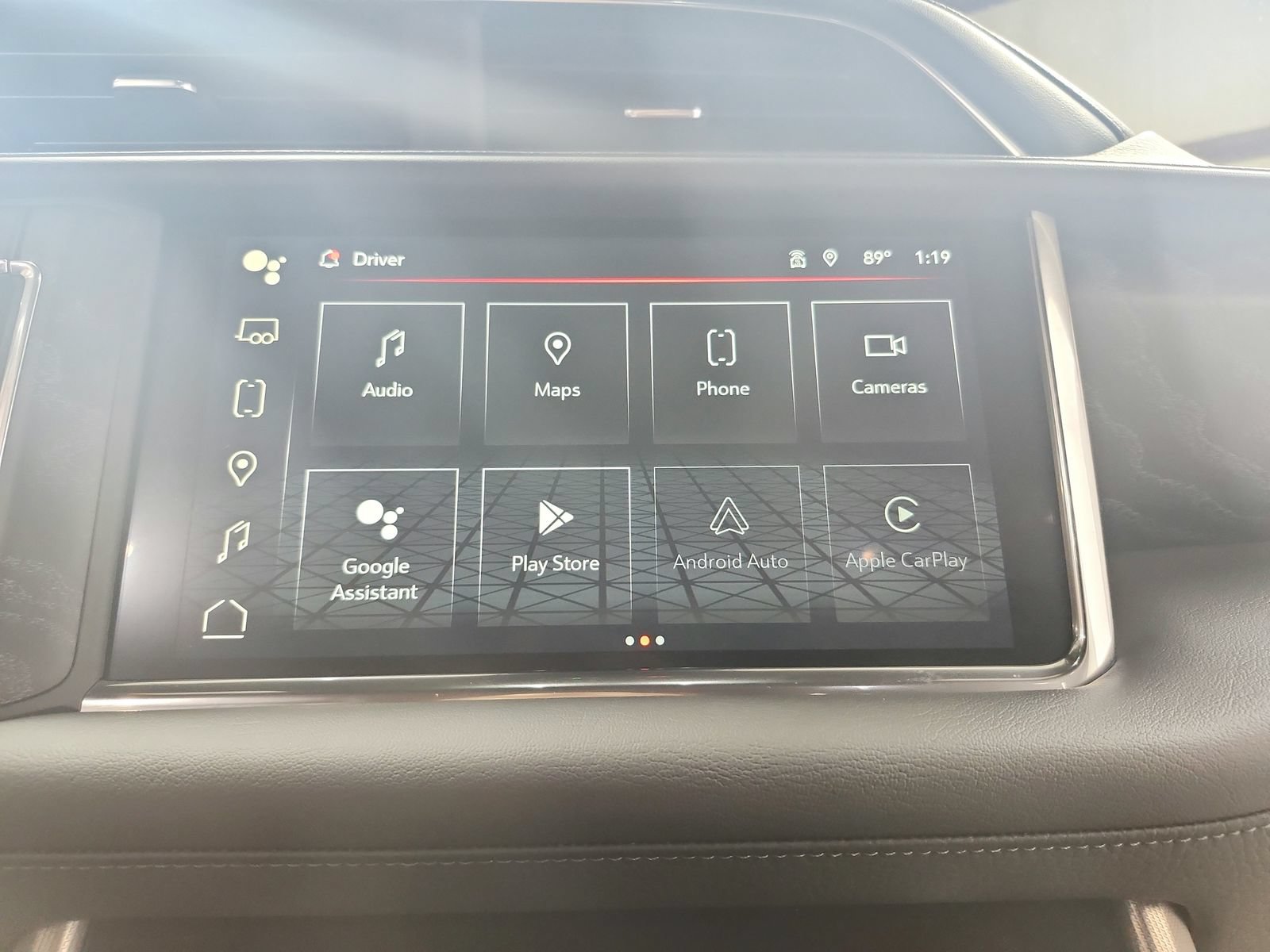 Used 2023 GMC Yukon XL Denali RWD image 34