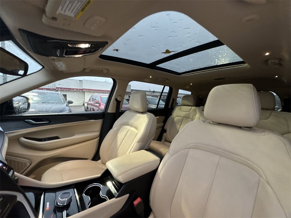 Used 2021 Jeep Grand Cherokee L Limited w/ Trailer Tow Group (B) image 22