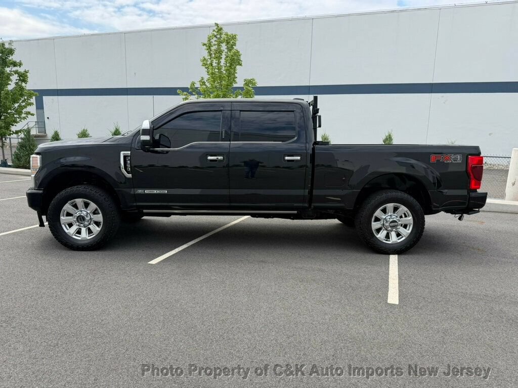 Used 2022 Ford F350 Platinum w/ FX4 Off-Road Package AWD/4WD image 2