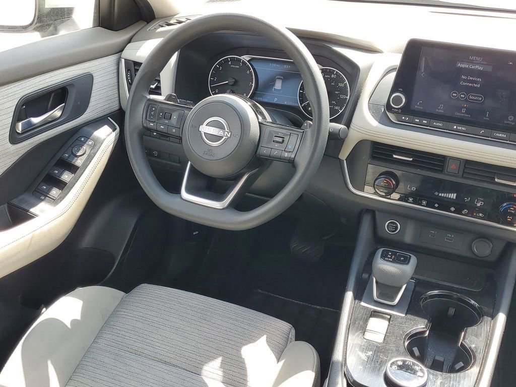 Used 2023 Nissan Rogue SV AWD/4WD image 13