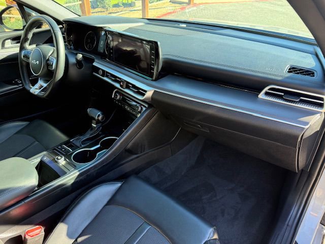 Used 2022 Kia K5 GT-Line image 11