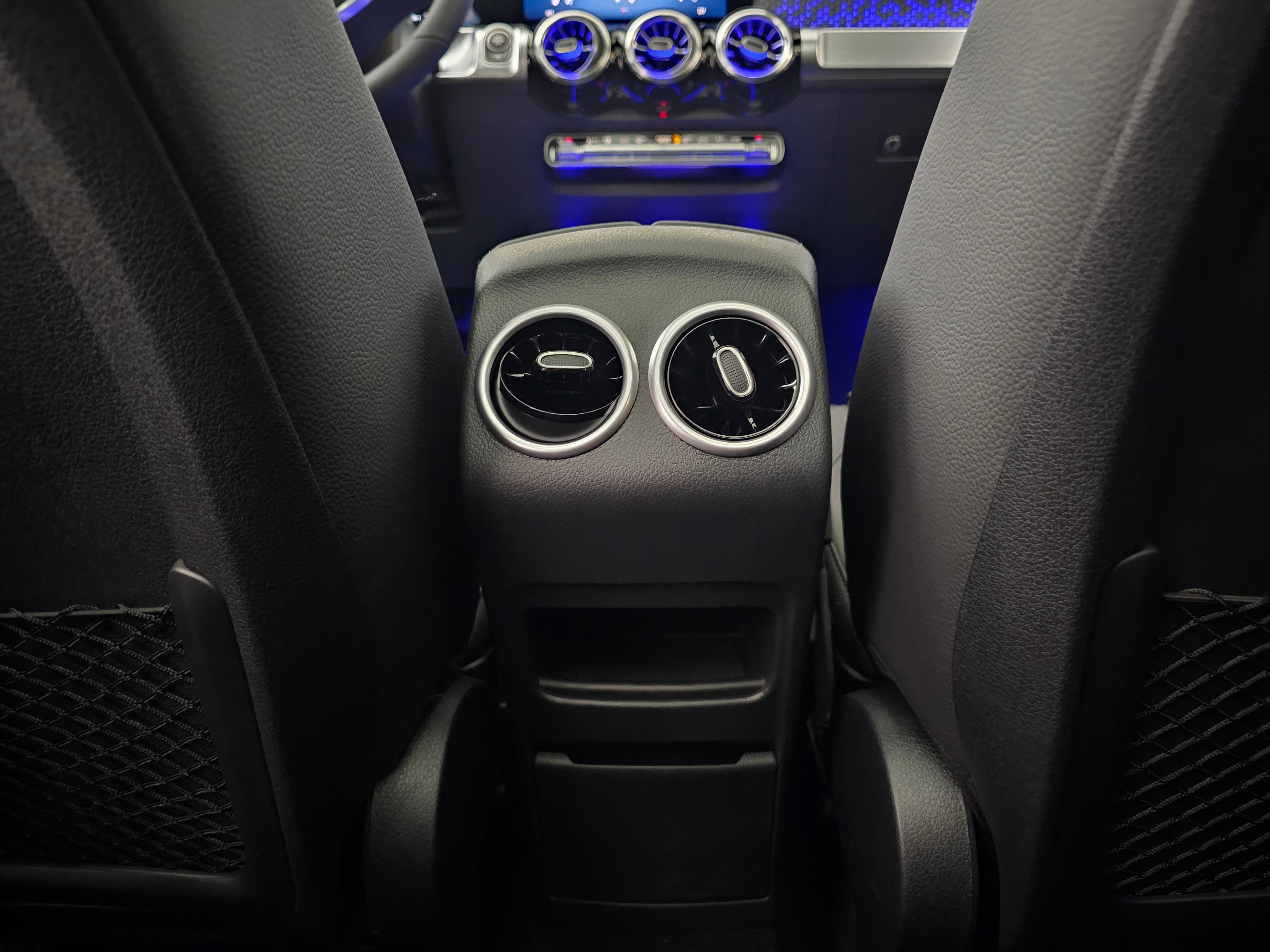 New 2026 Mercedes-Benz GLB 250 4MATIC image 33