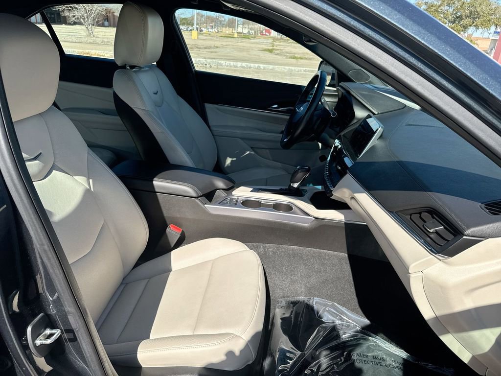 Used 2020 Cadillac CT4 Premium Luxury w/ Driver Assist Package RWD image 31
