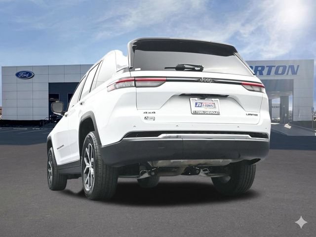 Used 2024 Jeep Grand Cherokee Limited w/ Trailer Tow Package AWD/4WD image 47