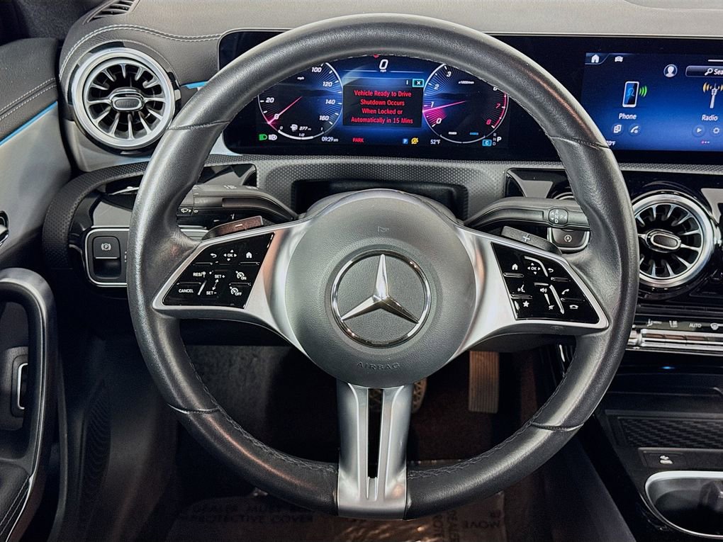 Used 2025 Mercedes-Benz CLA 250 image 34