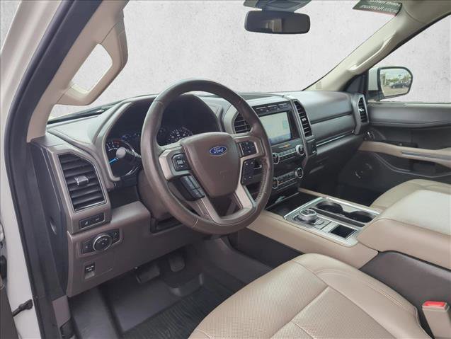 Used 2021 Ford Expedition XLT image 11
