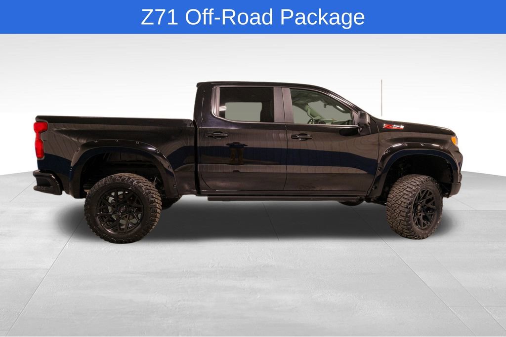 Used 2025 Chevrolet Silverado 1500 RST w/ Convenience Package II image 9