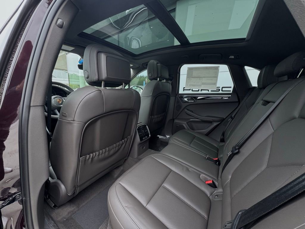 New 2025 Porsche Macan image 26