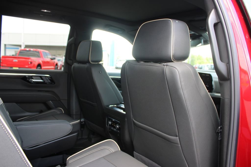New 2026 Chevrolet Tahoe Premier w/ Sun And Tow Package AWD/4WD image 33