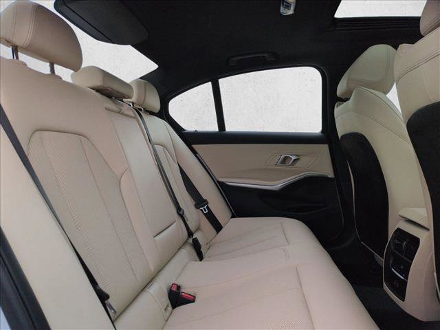 Used 2025 BMW 330i Sedan RWD image 21