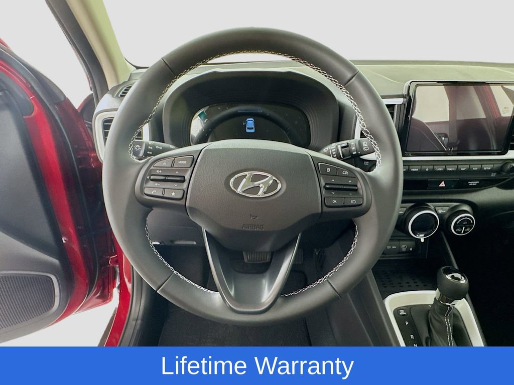 New 2025 Hyundai Venue Limited image 11