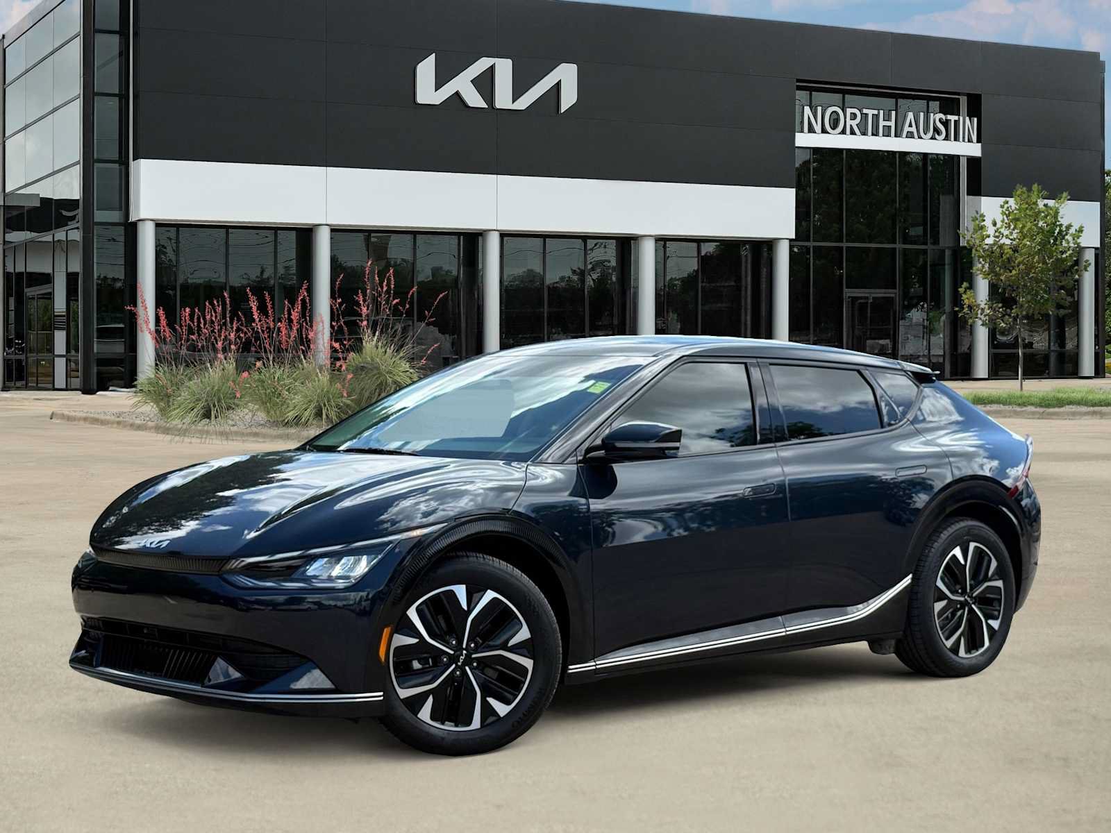 Certified 2024 Kia EV6 Wind RWD image 1