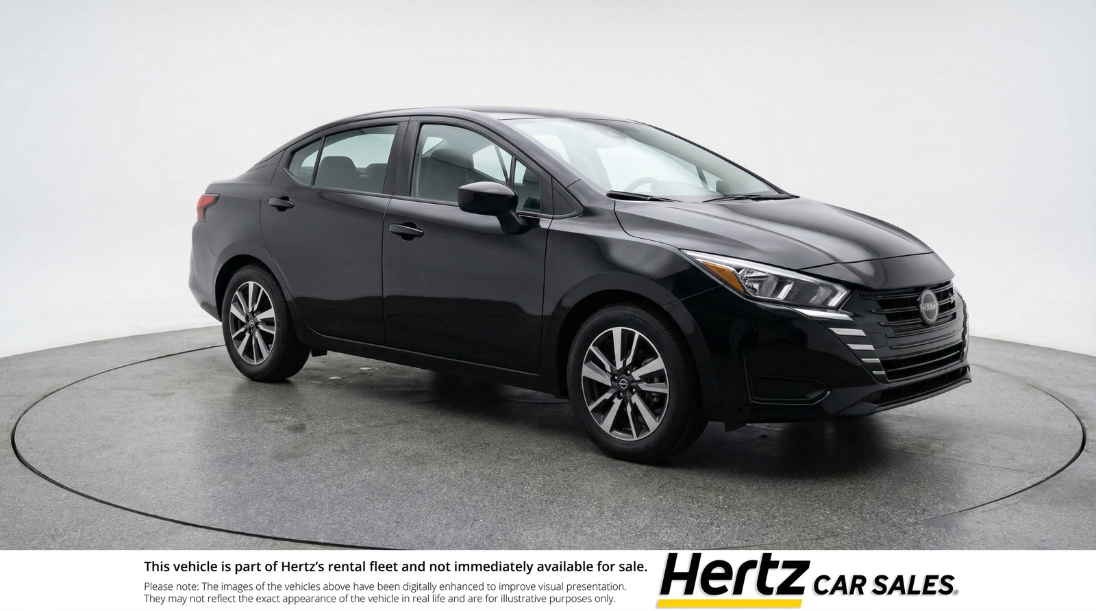 Used 2025 Nissan Versa SV image 1