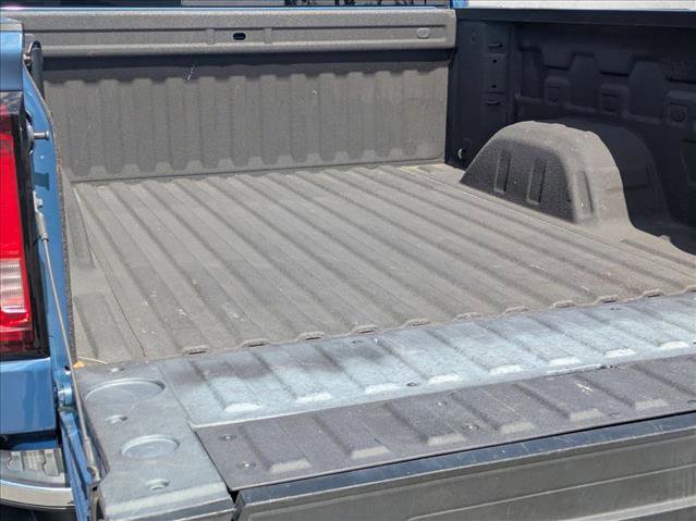 Used 2024 GMC Sierra 1500 SLT w/ SLT Premium Package image 6