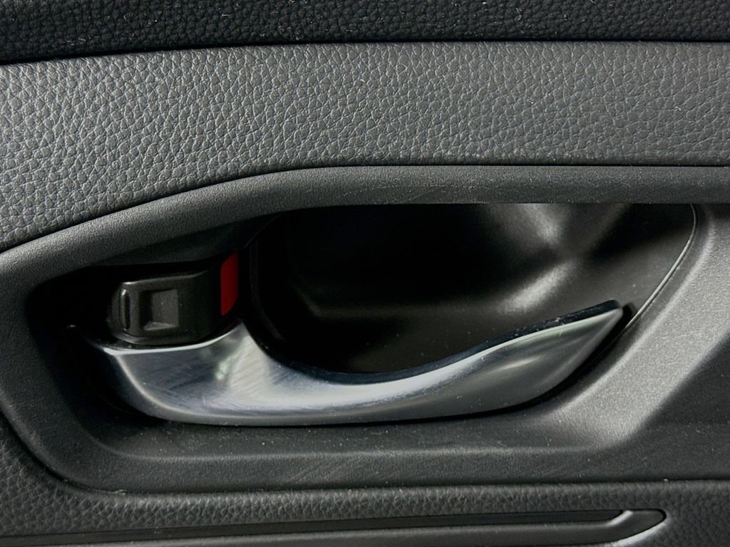 Certified 2023 Honda Accord LX image 22