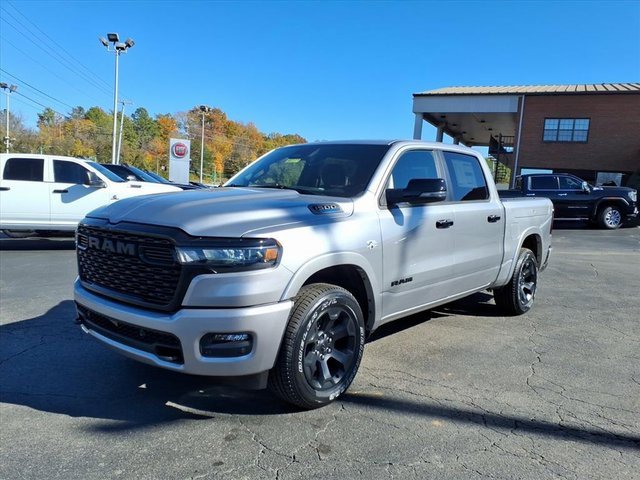 New 2026 RAM 1500 4x4 Crew Cab image 5