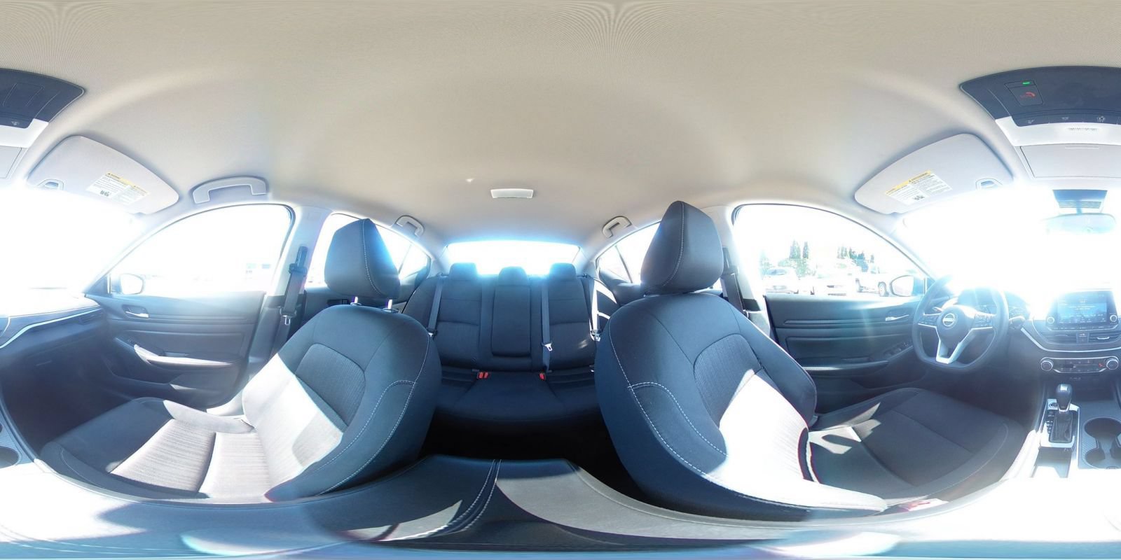 Used 2025 Nissan Altima 2.5 SV FWD image 35