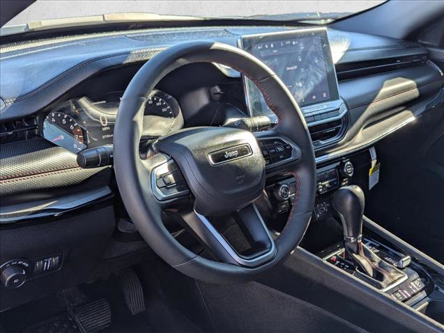 Used 2023 Jeep Compass Trailhawk w/ Trailhawk Convenience Group image 10