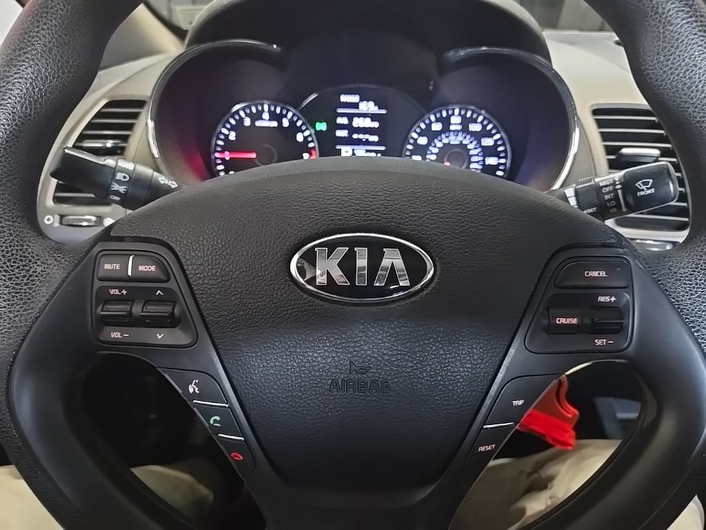 Used 2016 Kia Forte LX w/ LX Popular Package FWD image 12
